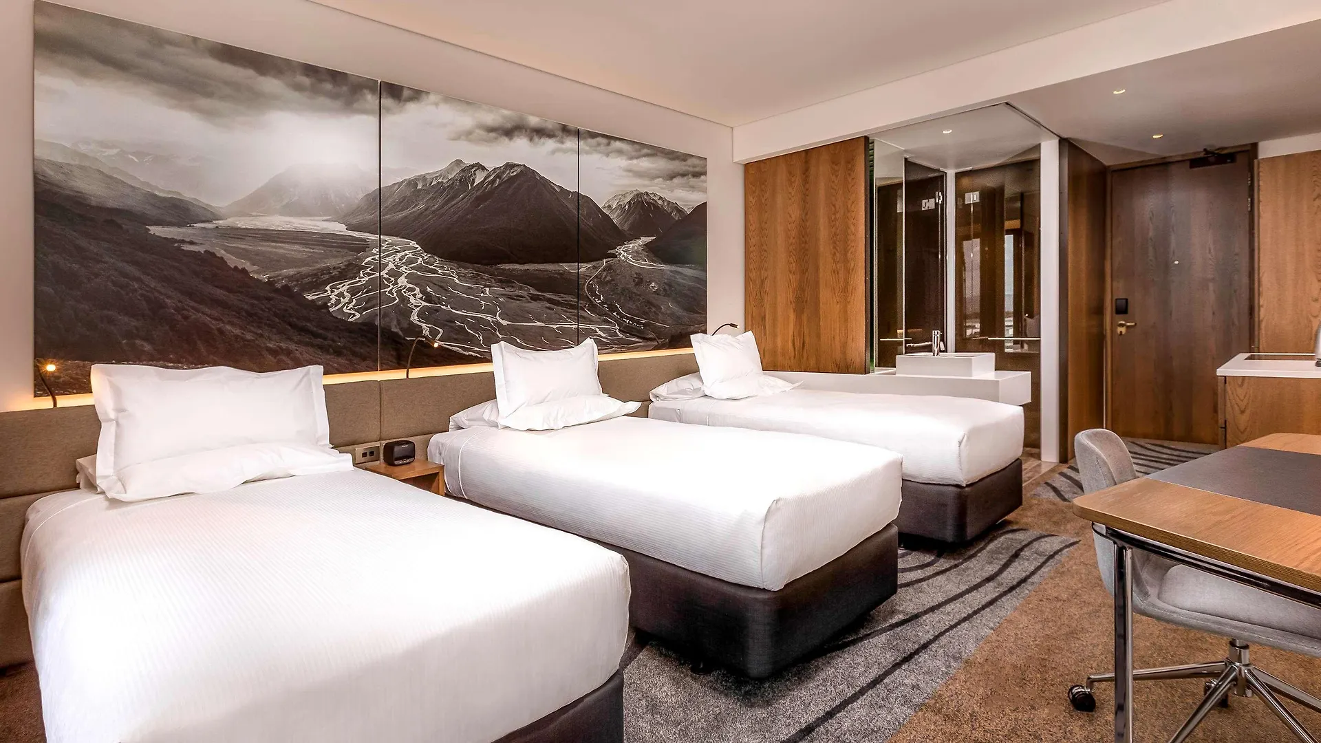Novotel Christchurch Airport Hotel