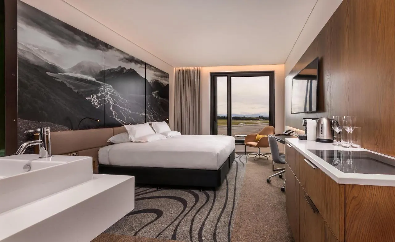 Novotel Christchurch Airport