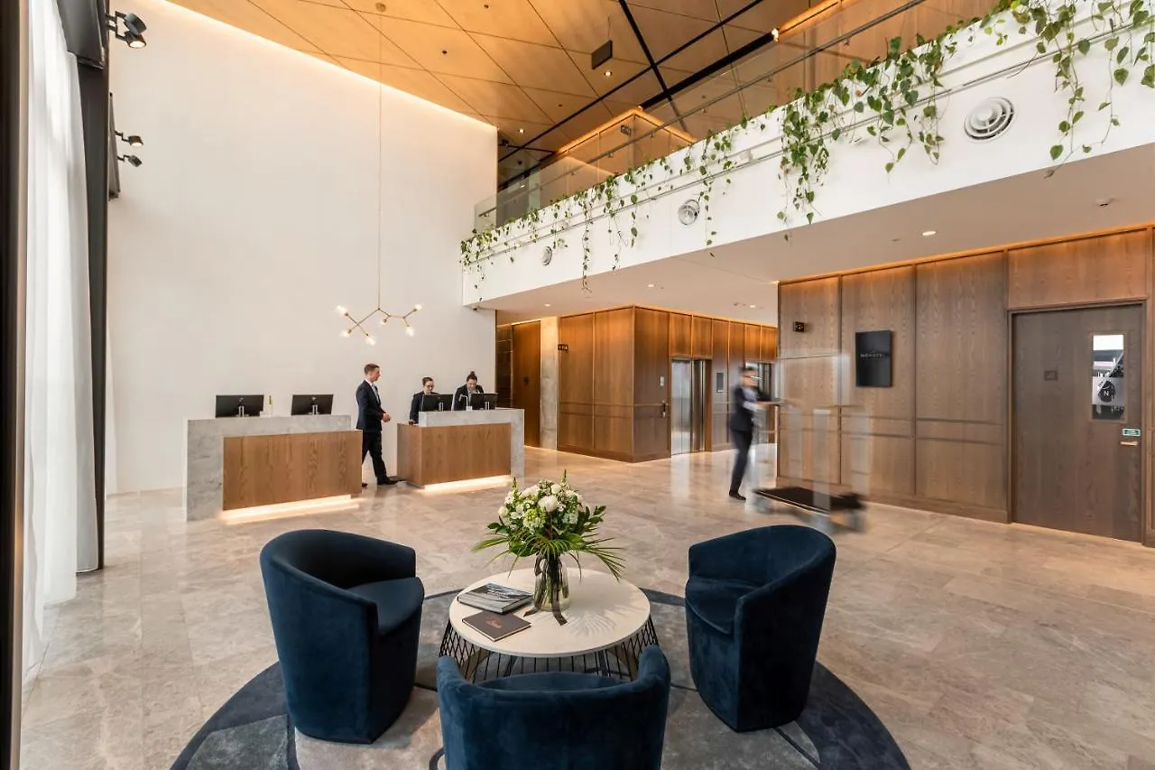 Novotel Christchurch Airport Hotel