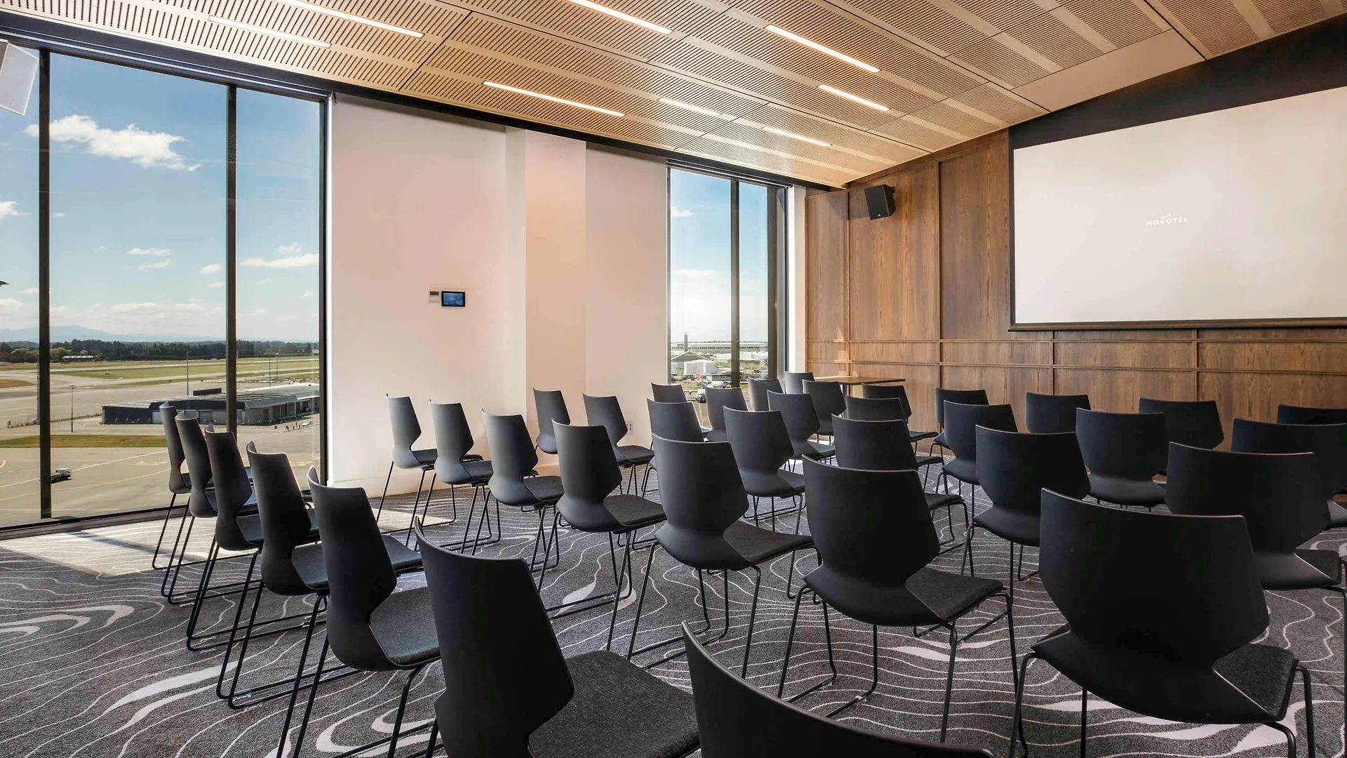 Novotel Christchurch Airport Hotell